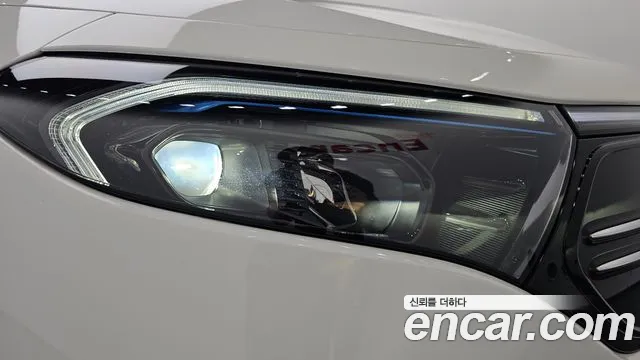 Mercedes-Benz EQA — Фото автомобиля 22
