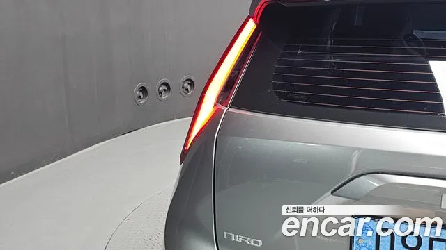 Kia Niro All Niro EV Air — Фото автомобиля 23