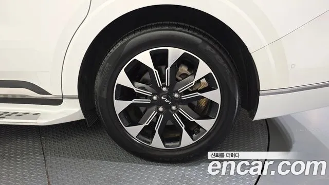 Kia Canival Carnival 4 поколение Дизель 7 мест Hi-Limousine — Фото автомобиля 21