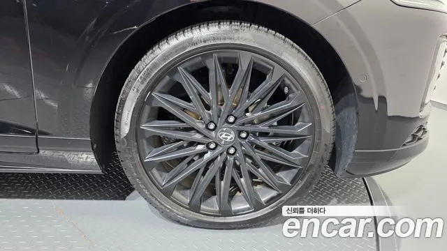Hyundai Grandeur GN7 — Фото автомобиля 20