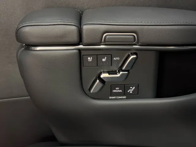Toyota Vellfire — Фото автомобиля 20