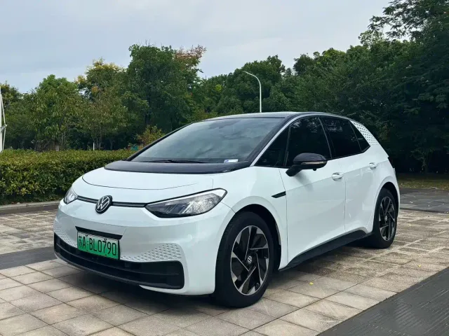 Фотография автомобиля — Volkswagen ID.3