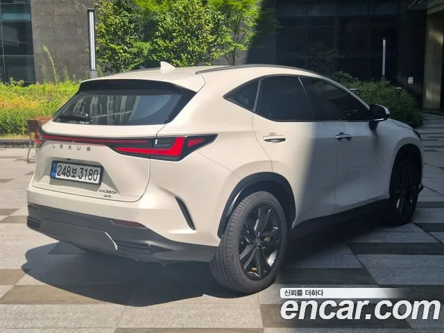 Lexus NX — Фото автомобиля 2