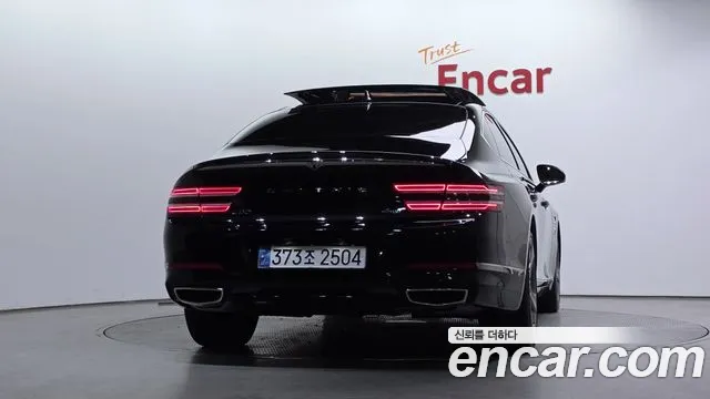 Genesis G80 Бензин 2.5 турбо AWD — Фото автомобиля 4