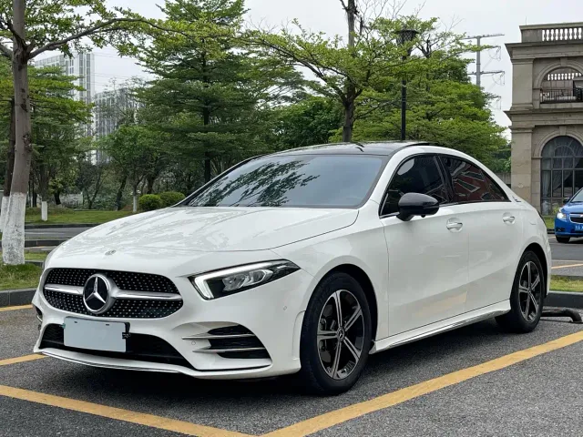 Mercedes-Benz A-Class — Фото автомобиля 2