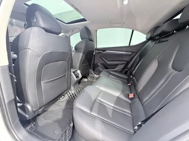 Skoda Octavia — Фото автомобиля 8