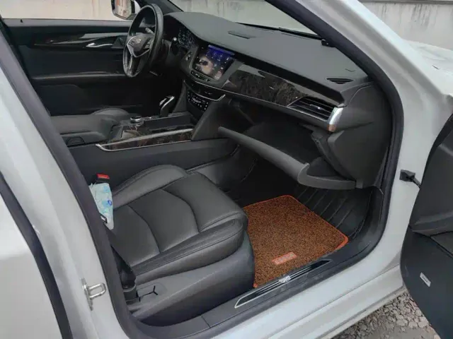 Cadillac CT6 — Фото автомобиля 8
