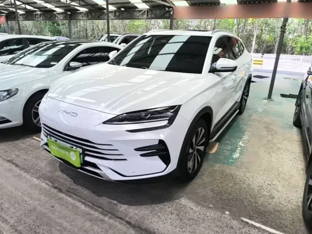 Фотография автомобиля — BYD Song PLUS