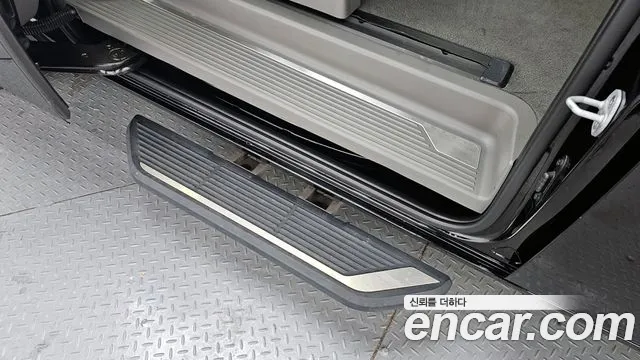 Hyundai Staria Staria 4WD Lounge 9 мест — Фото автомобиля 19