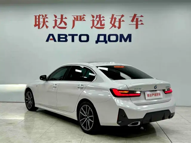 BMW 3 Series — Фото автомобиля 5
