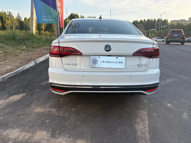 Volkswagen Bora — Фото автомобиля 6
