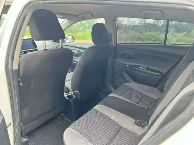 Toyota Vios FS — Фото автомобиля 3