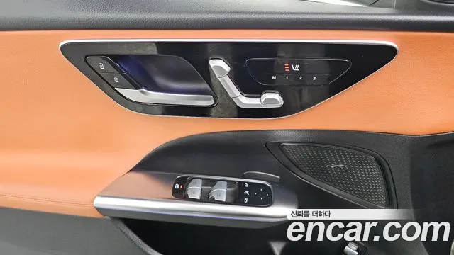 Mercedes-Benz C-Class — Фото автомобиля 16