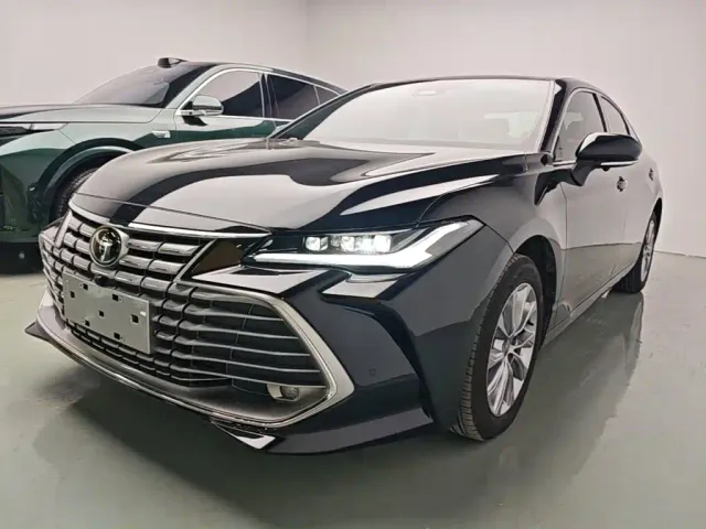 Фотография автомобиля — Toyota Avalon