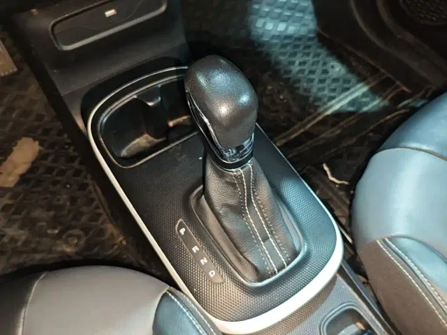 Roewe Clever — Фото автомобиля 13