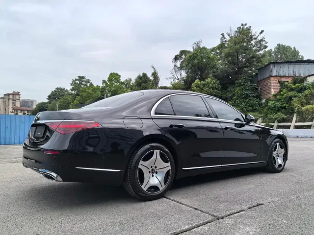 Mercedes-Benz S-Class — Фото автомобиля 7