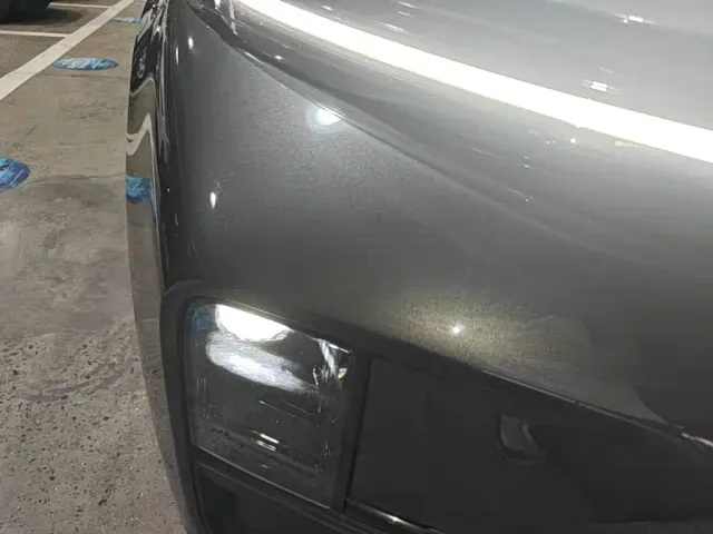 Li Auto L8 — Фото автомобиля 10