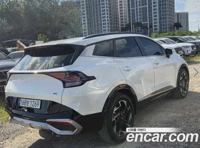 Kia Sportage Sportage 5-е поколение Бензин 1.6 Turbo 4WD — Фото автомобиля 4