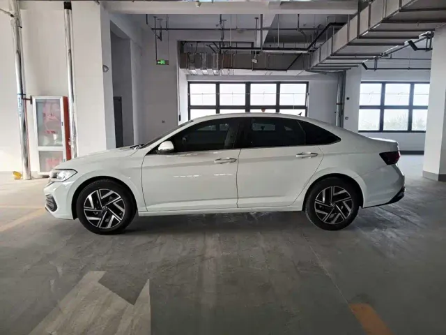 Volkswagen Sagitar — Фото автомобиля 3