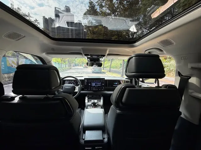 BYD FangChengBao Leopard 5 — Фото автомобиля 27