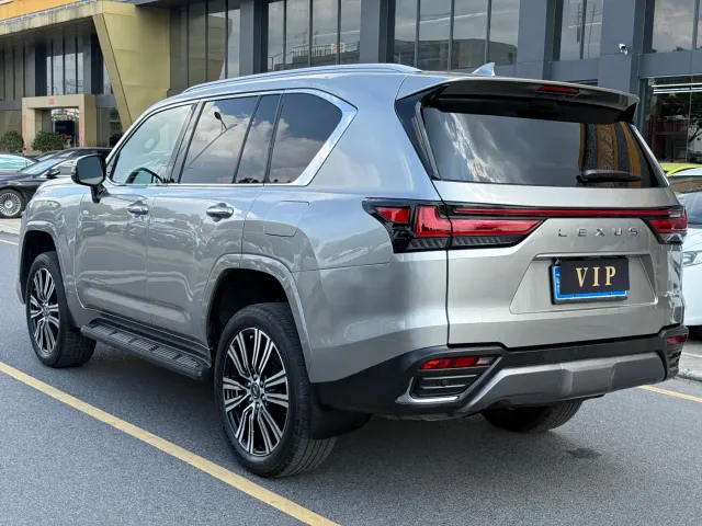 Lexus LX — Фото автомобиля 9