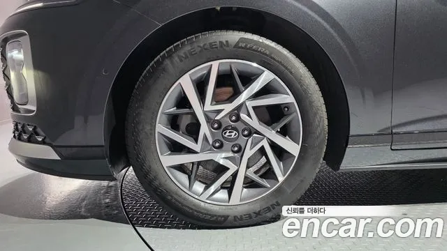 Hyundai Grandeur Grandeur (GN7) 2.5 Бензин 2WD — Фото автомобиля 5