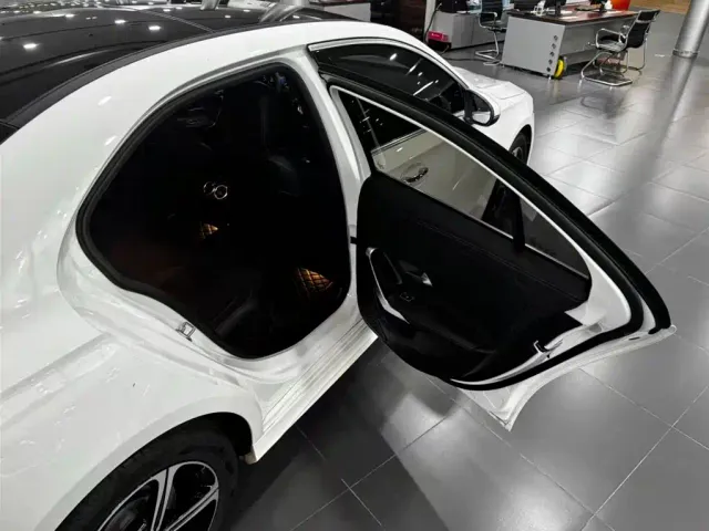 Mercedes-Benz A-Class — Фото автомобиля 16