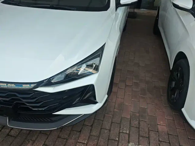 Dongfeng Yixuan — Фото автомобиля 23