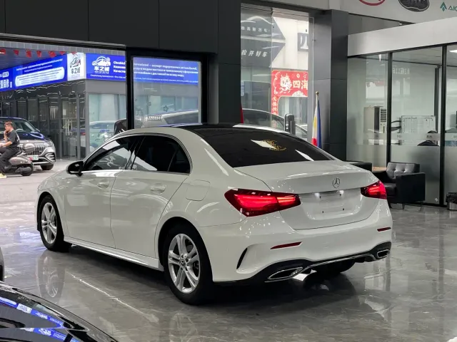 Mercedes-Benz A-Class — Фото автомобиля 14