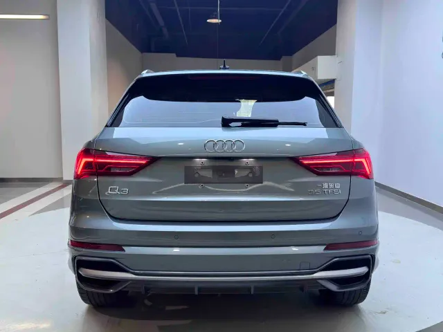 Audi Q3 — Фото автомобиля 4