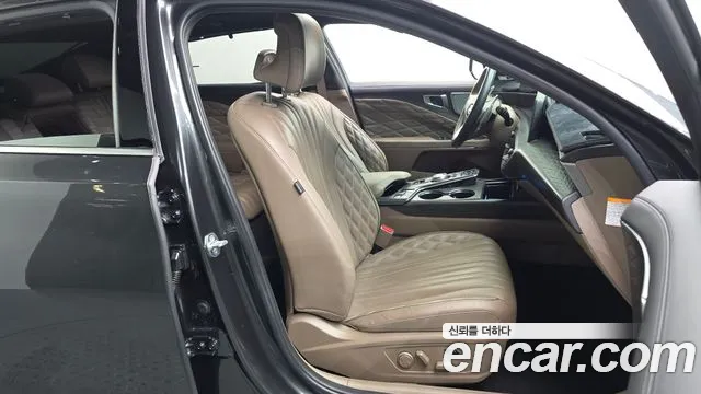Kia K8 Signature — Фото автомобиля 18