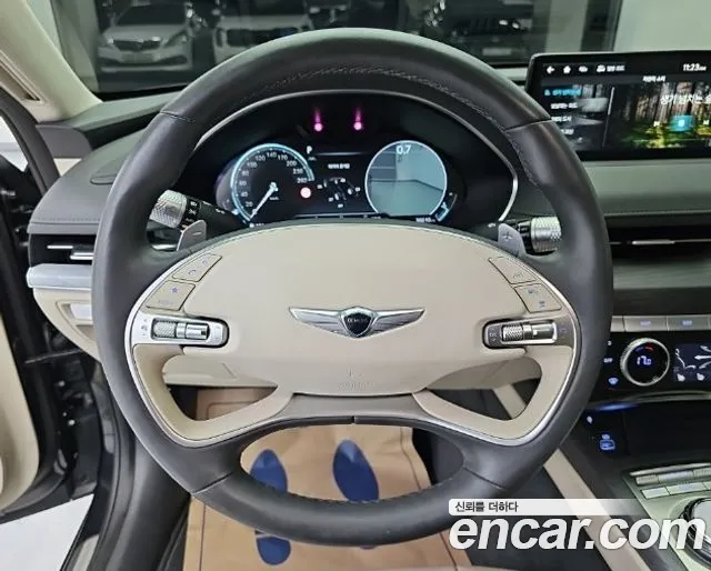 Genesis G80 Бензин 2.5 турбо AWD — Фото автомобиля 9