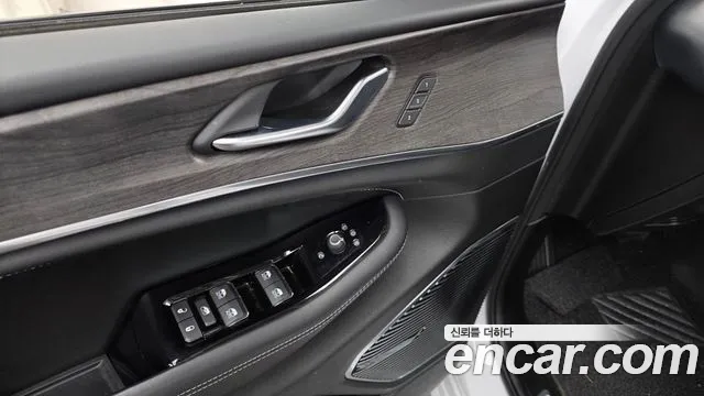 Jeep Cherokee WL — Фото автомобиля 27