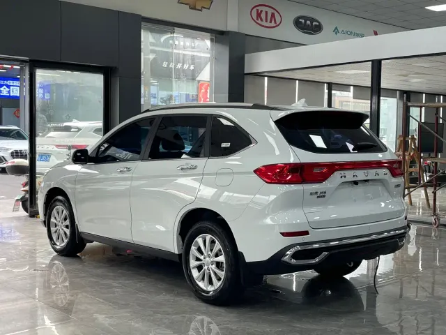 Haval M6 — Фото автомобиля 15