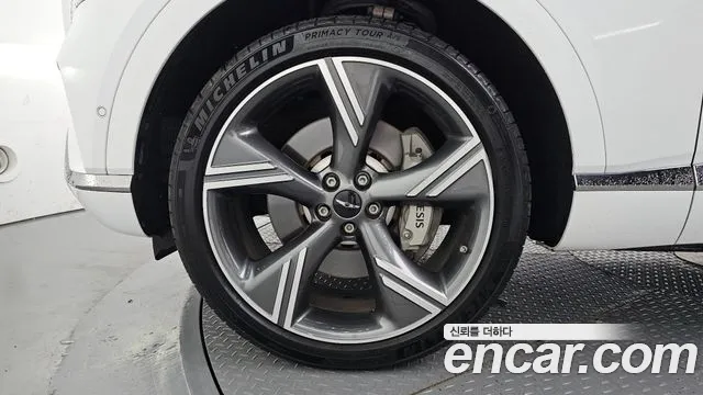 Genesis GV80 2.5T Бензин AWD — Фото автомобиля 4