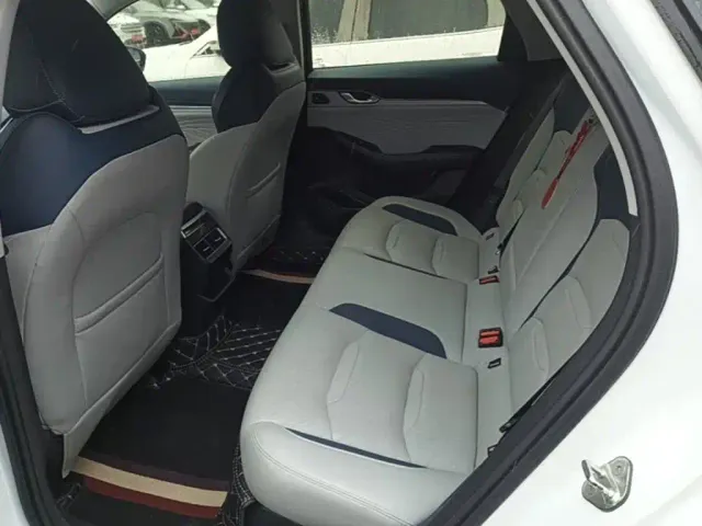 Geely Xingrui — Фото автомобиля 16