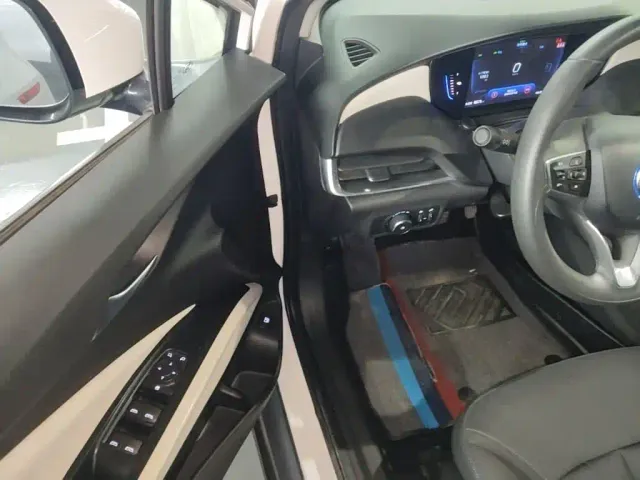Buick Velite 6 — Фото автомобиля 15