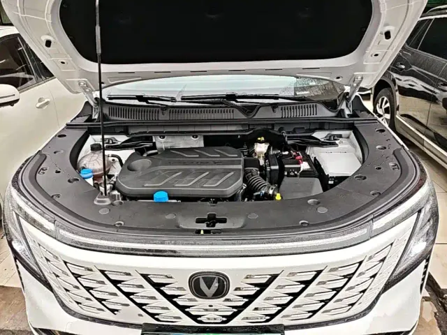 Changan CS75 Plus — Фото автомобиля 19