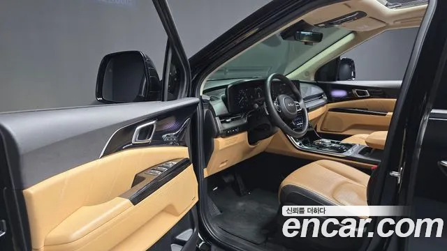 Kia Canival Carnival 4 поколение Дизель 11 мест Signature — Фото автомобиля 10