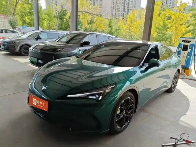 Фотография автомобиля — Arcfox Alpha S5