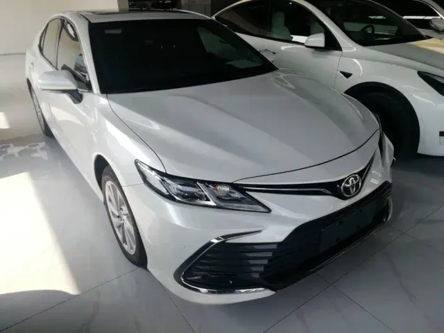 Toyota Camry — Фото автомобиля 21