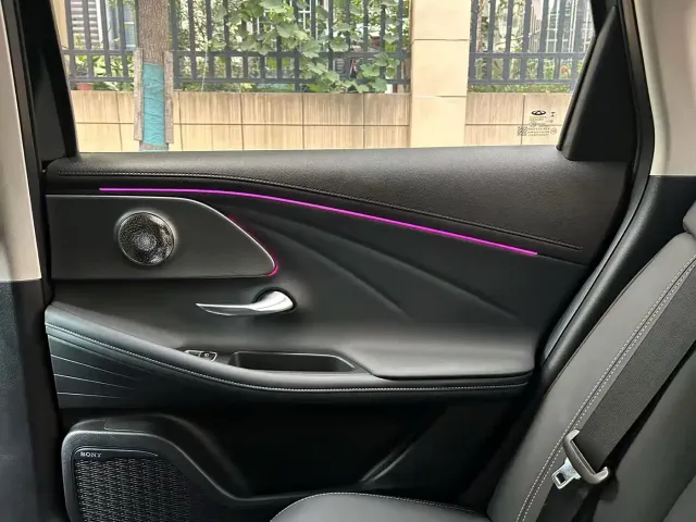 Chery Arrizo 8 — Фото автомобиля 11