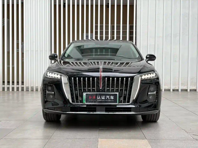 Hongqi H5 PHEV — Фото автомобиля 2