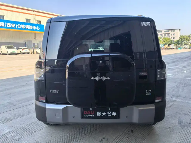 BYD FangChengBao Titanium 7 — Фото автомобиля 11