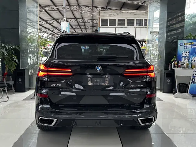 BMW X5 — Фото автомобиля 5