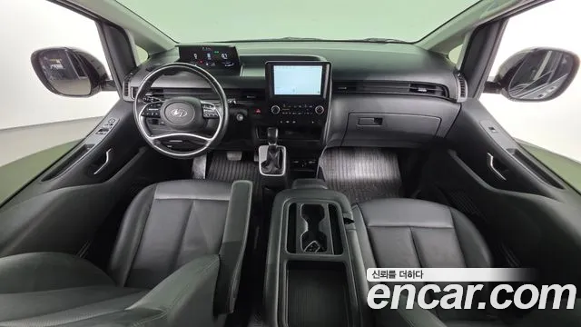 Hyundai Staria — Фото автомобиля 10