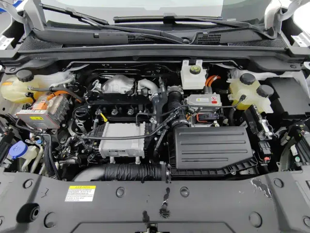 Dongfeng Fengshen L7 — Фото автомобиля 6