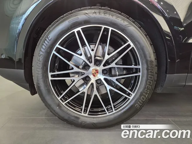Porsche Cayenne PO536 — Фото автомобиля 5