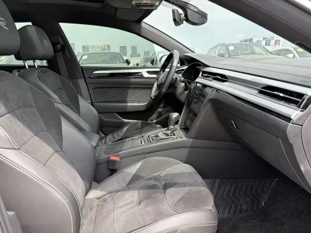 Volkswagen CC — Фото автомобиля 15