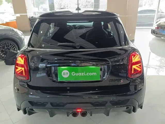 MINI Hatch — Фото автомобиля 5